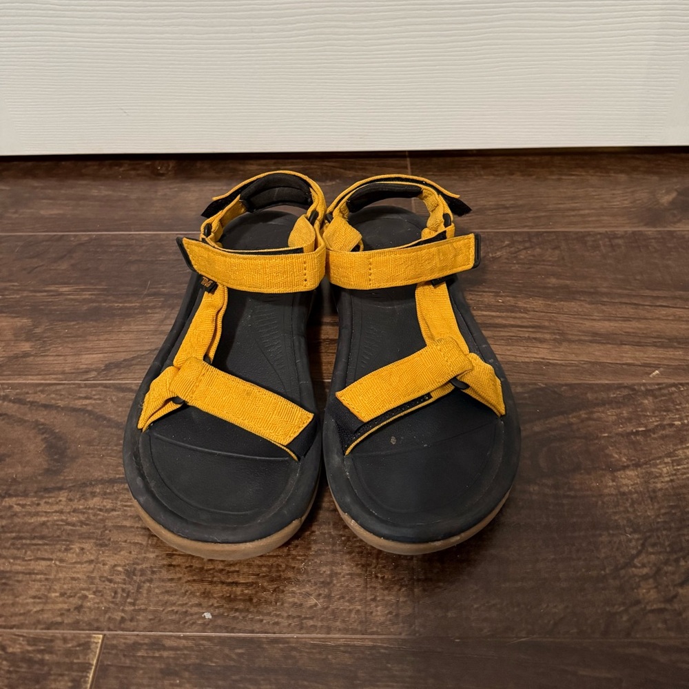 Teva Hurricanes XLT2 Sandals